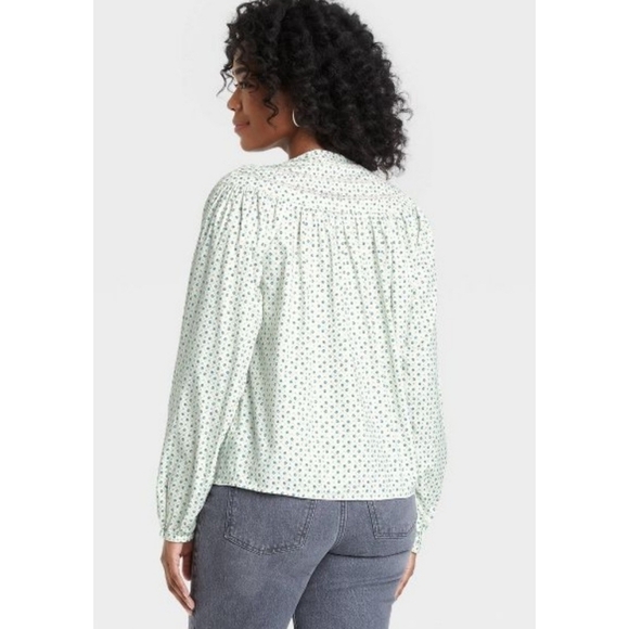 NEW Universal Thread Balloon Long Sleeve Tie-Front Blouse - Picture 2 of 12